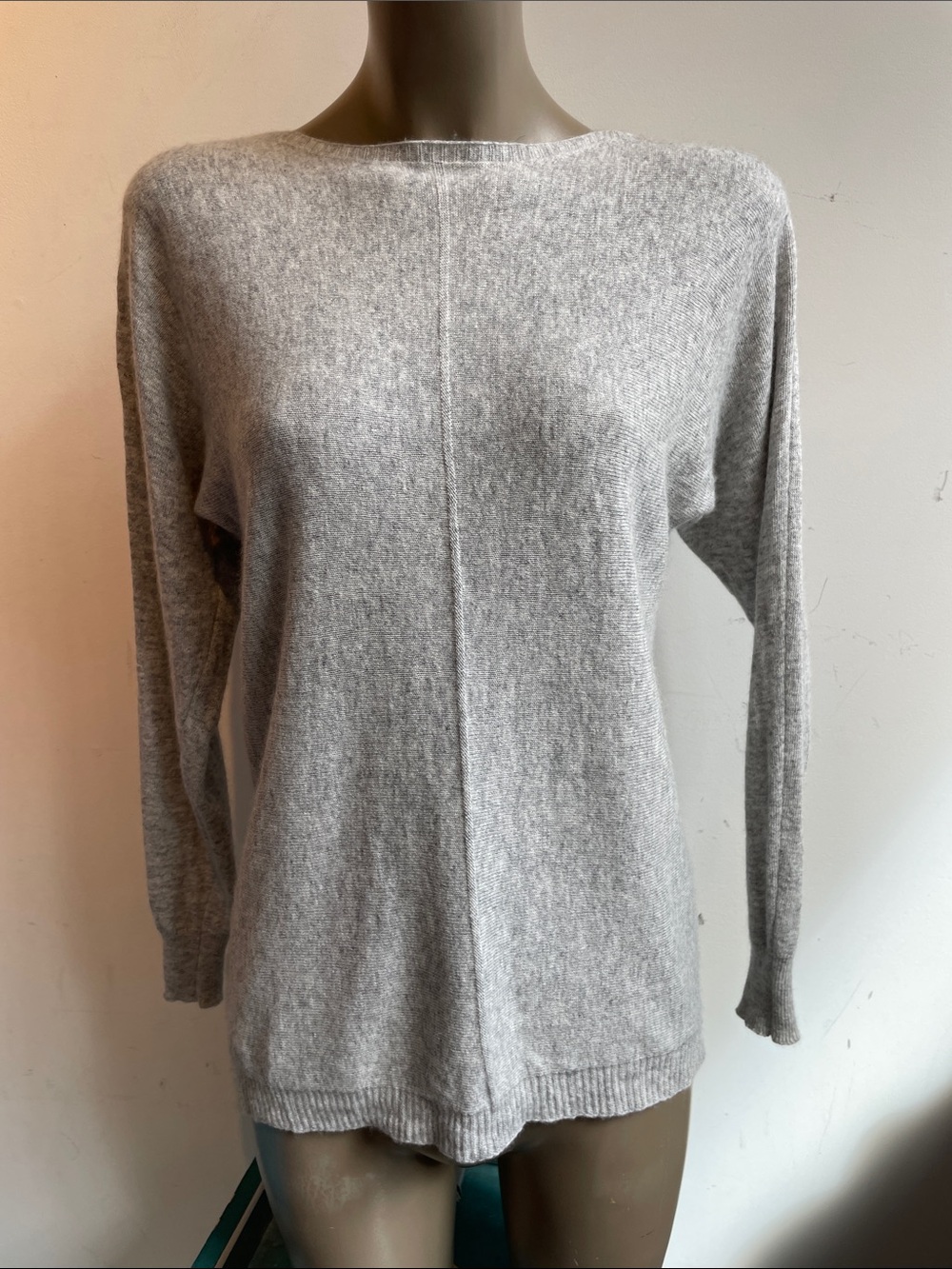 Bianco & Blu cashmere blend sweater